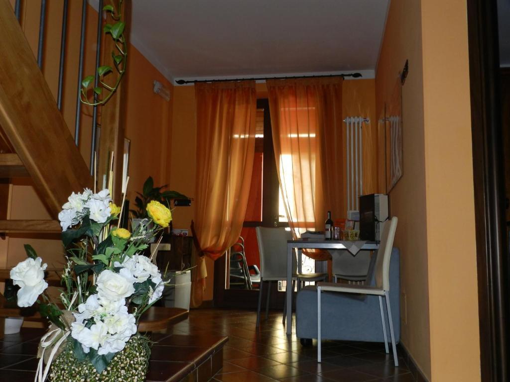 L'Angolo Di Rosina Novello Extérieur photo
